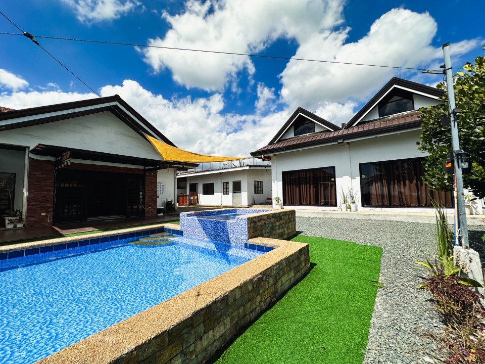 East Brook Villa 1